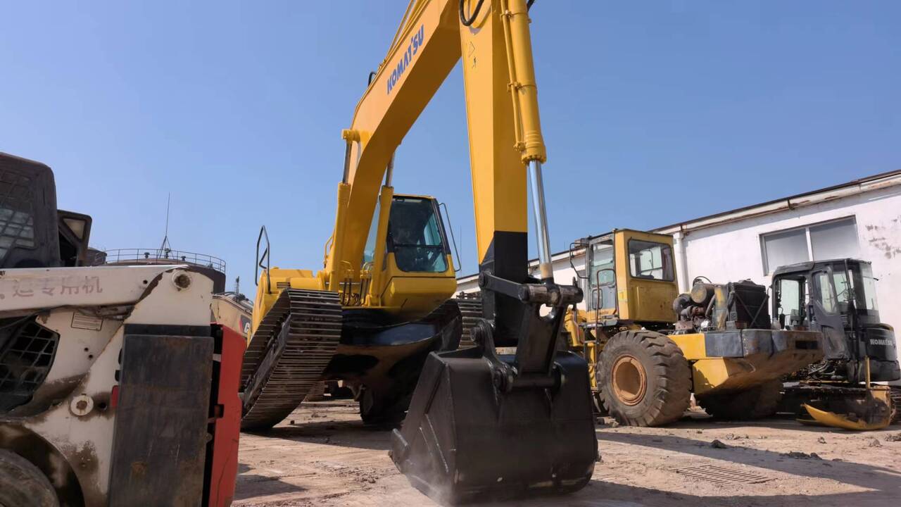 KOMATSU PC200-7 - Vikšrinis ekskavatorius: foto 4 KOMATSU PC200-7 - Vikšrinis ekskavatorius: foto 4