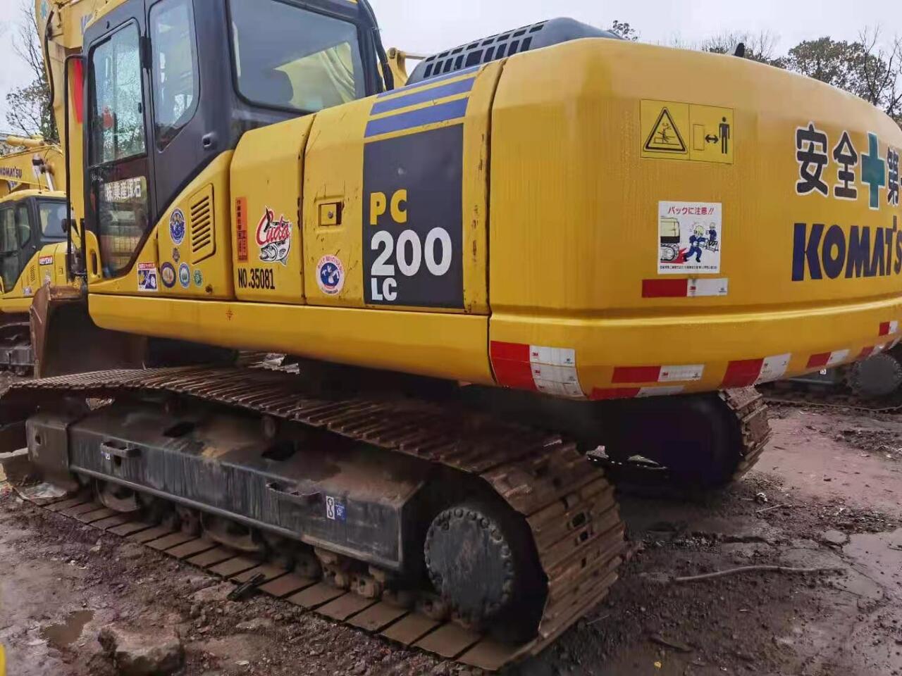 KOMATSU PC200-7 - Vikšrinis ekskavatorius: foto 2 KOMATSU PC200-7 - Vikšrinis ekskavatorius: foto 2