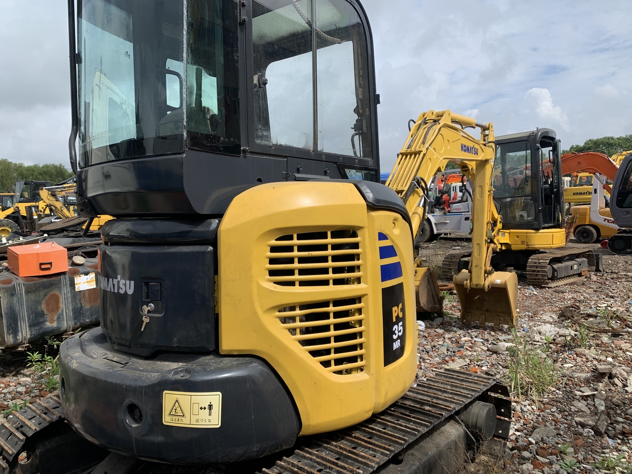 KOMATSU PC35MR - Mini ekskavatorius: foto 3 KOMATSU PC35MR - Mini ekskavatorius: foto 3