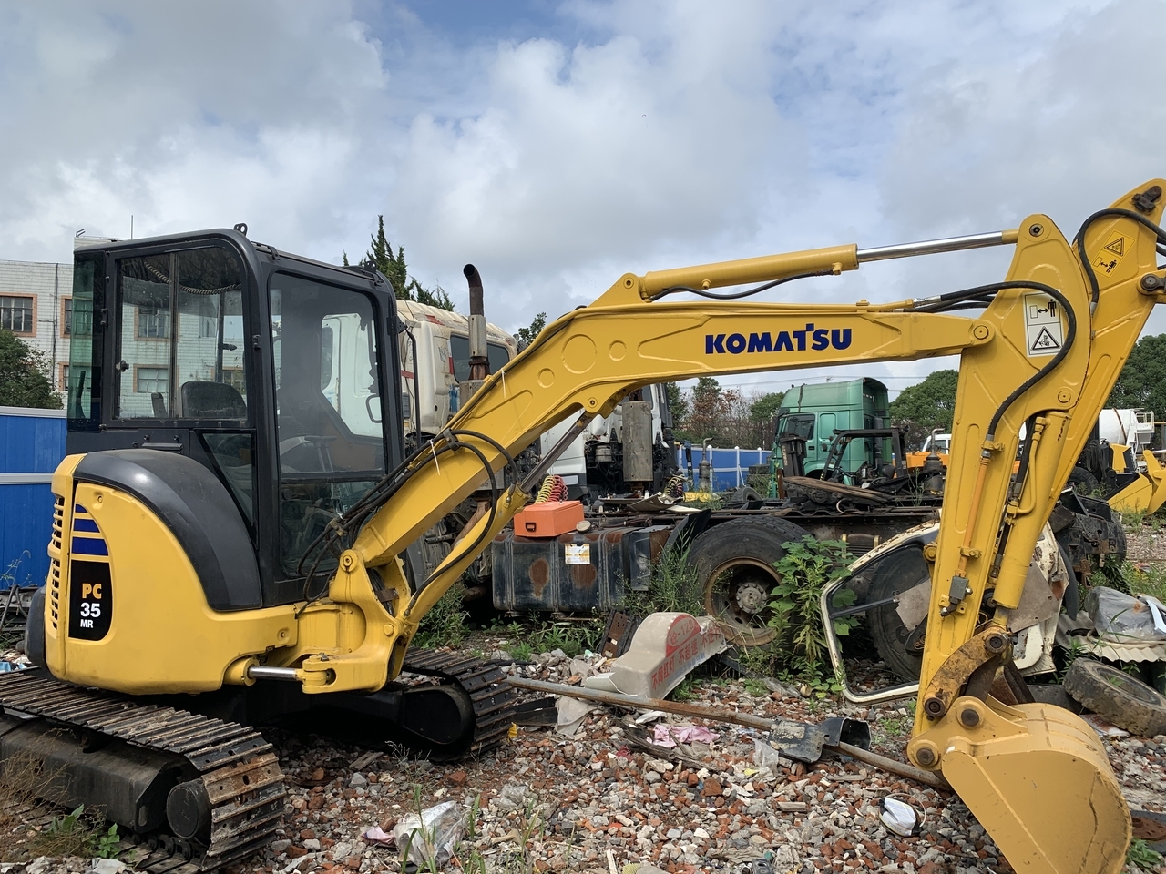 KOMATSU PC35MR - Mini ekskavatorius: foto 1 KOMATSU PC35MR - Mini ekskavatorius: foto 1