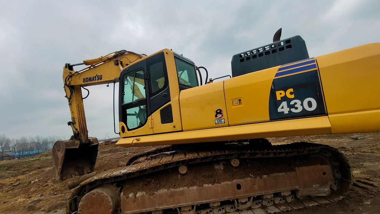 KOMATSU PC430-8 crawler excavator - Vikšrinis ekskavatorius: foto 1 KOMATSU PC430-8 crawler excavator - Vikšrinis ekskavatorius: foto 1