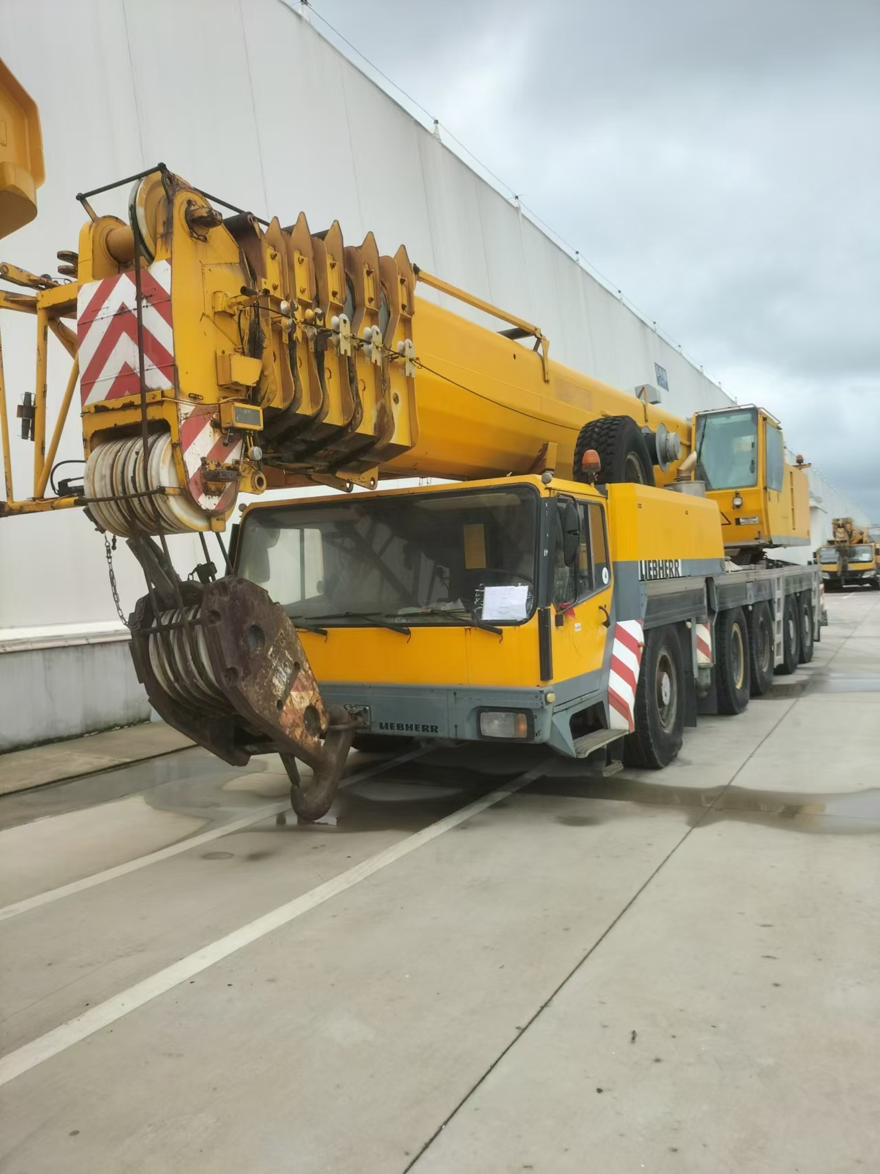 LIEBHERR - Autokranas: foto 3 LIEBHERR - Autokranas: foto 3