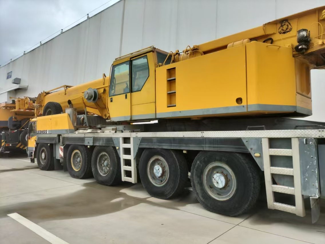 LIEBHERR - Autokranas: foto 5 LIEBHERR - Autokranas: foto 5