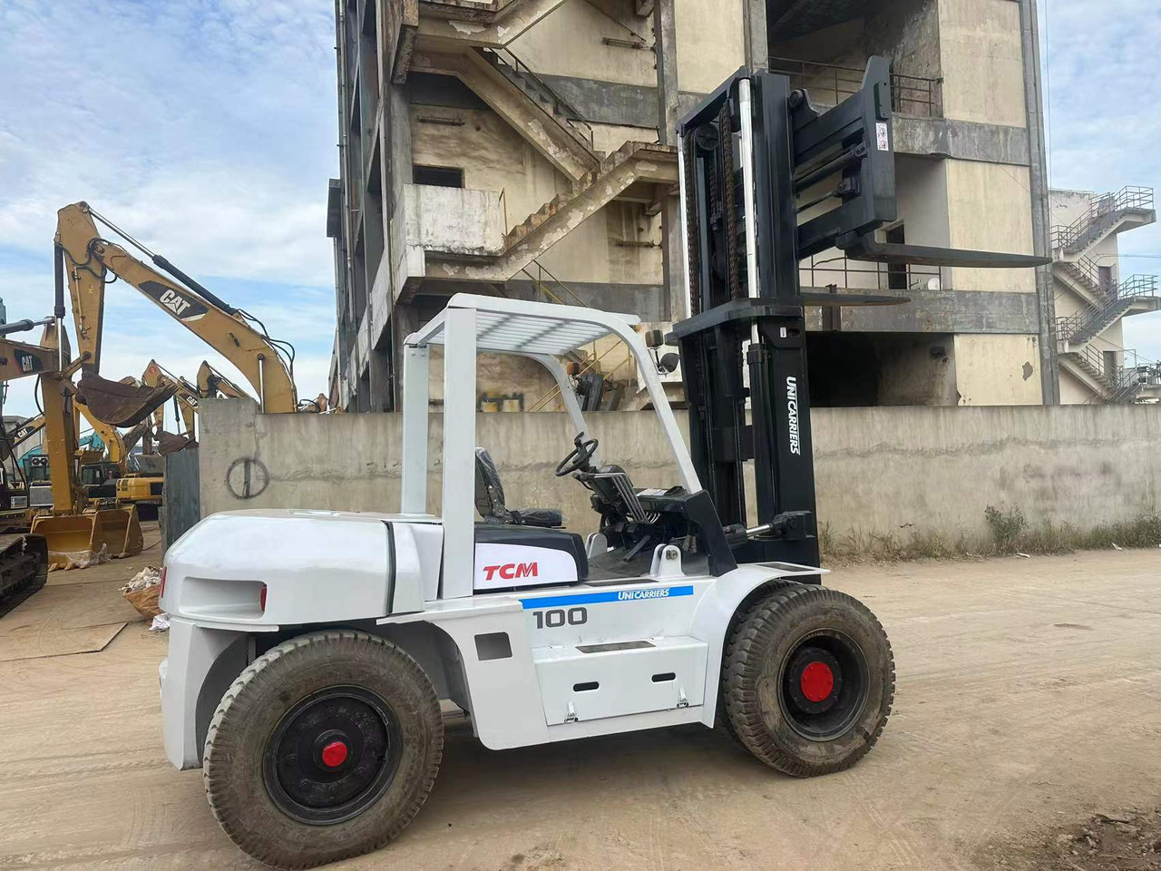 TCM FD100 - Šakinis krautuvas: foto 3 TCM FD100 - Šakinis krautuvas: foto 3