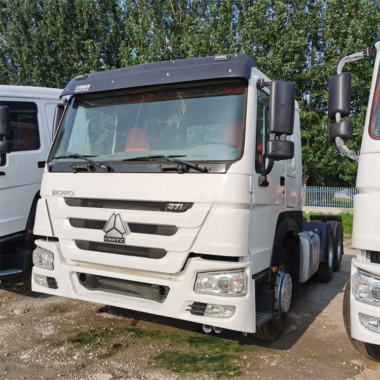 HOWO HOWO-6x4 371hp tractor - Vilkikas: foto 4 HOWO HOWO-6x4 371hp tractor - Vilkikas: foto 4