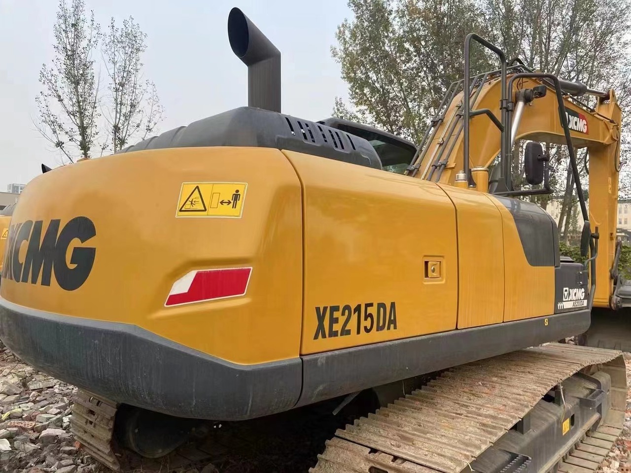 XCMG XE215DA - Vikšrinis ekskavatorius: foto 3 XCMG XE215DA - Vikšrinis ekskavatorius: foto 3