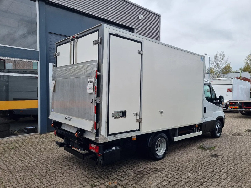 Iveco Daily 35C13 Koelkoffer Carrier Pulsor 400 -20C / +20C LBW Euro 6 - Furgonas šaldytuvas: foto 2 Iveco Daily 35C13 Koelkoffer Carrier Pulsor 400 -20C / +20C LBW Euro 6 - Furgonas šaldytuvas: foto 2