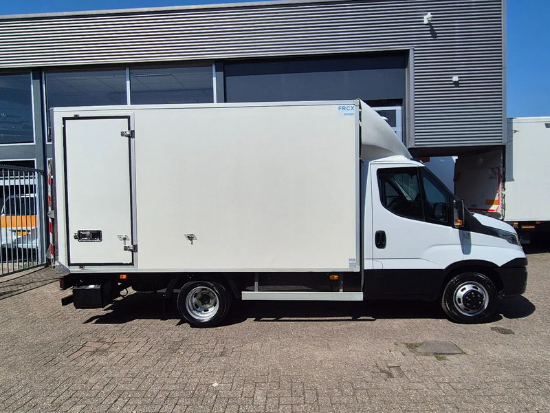 Iveco Daily 35C13 Koelkoffer Carrier Pulsor 400 -20C / +20C LBW Euro 6 - Furgonas šaldytuvas: foto 3 Iveco Daily 35C13 Koelkoffer Carrier Pulsor 400 -20C / +20C LBW Euro 6 - Furgonas šaldytuvas: foto 3