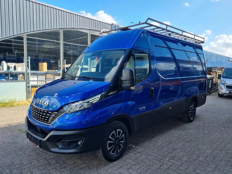 Iveco Daily 35S16 HI-MATIC 2.3 L2H2/ Airco/ Navi/ LED/ Matrix - Krovininis mikroautobusas: foto 4 Iveco Daily 35S16 HI-MATIC 2.3 L2H2/ Airco/ Navi/ LED/ Matrix - Krovininis mikroautobusas: foto 4