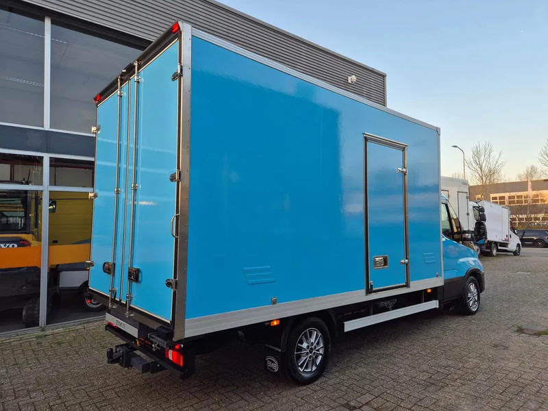 Iveco Daily 35S18 3.0D Koffer/ Xenon/ Airco - Furgonas su krovinių dėže: foto 3 Iveco Daily 35S18 3.0D Koffer/ Xenon/ Airco - Furgonas su krovinių dėže: foto 3