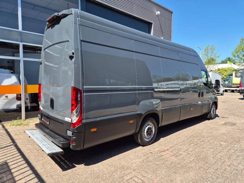 Iveco Daily 35S18 L4H3/ Fleischwagen/ Meattransport/ TK C 450 MAX/ Nr.2 - Furgonas šaldytuvas: foto 3 Iveco Daily 35S18 L4H3/ Fleischwagen/ Meattransport/ TK C 450 MAX/ Nr.2 - Furgonas šaldytuvas: foto 3