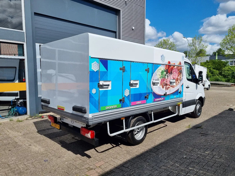 Mercedes-Benz Sprinter 513 CDI COLDCAR EISWAGEN -40C 4+4 TUREN EURO 6 ICECREAM - Furgonas šaldytuvas: foto 2 Mercedes-Benz Sprinter 513 CDI COLDCAR EISWAGEN -40C 4+4 TUREN EURO 6 ICECREAM - Furgonas šaldytuvas: foto 2