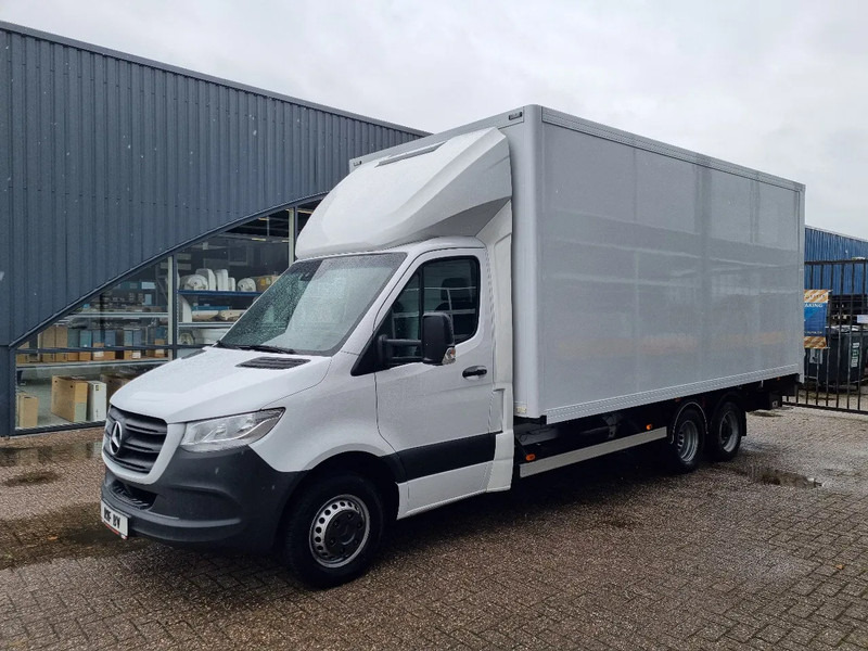 Mercedes-Benz Sprinter 516 CDI BE Clixtar/ Webasto/ 27 KUB/ Nutzlast 3.3T/ 73691 - Furgonas su krovinių dėže: foto 4 Mercedes-Benz Sprinter 516 CDI BE Clixtar/ Webasto/ 27 KUB/ Nutzlast 3.3T/ 73691 - Furgonas su krovinių dėže: foto 4