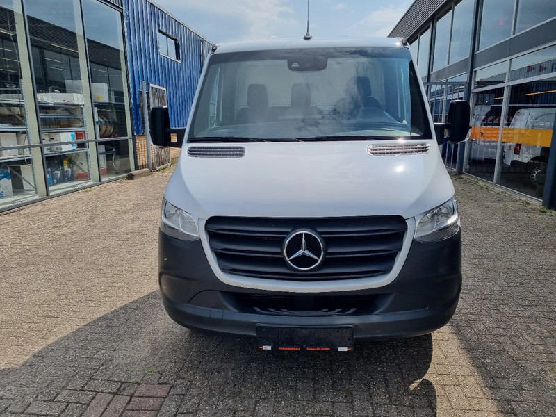 Mercedes-Benz Sprinter 516 CDI Chassis Cabine 4.33 WB GVW 3500 kg Euro 6 - Bortinis automobilis: foto 3 Mercedes-Benz Sprinter 516 CDI Chassis Cabine 4.33 WB GVW 3500 kg Euro 6 - Bortinis automobilis: foto 3