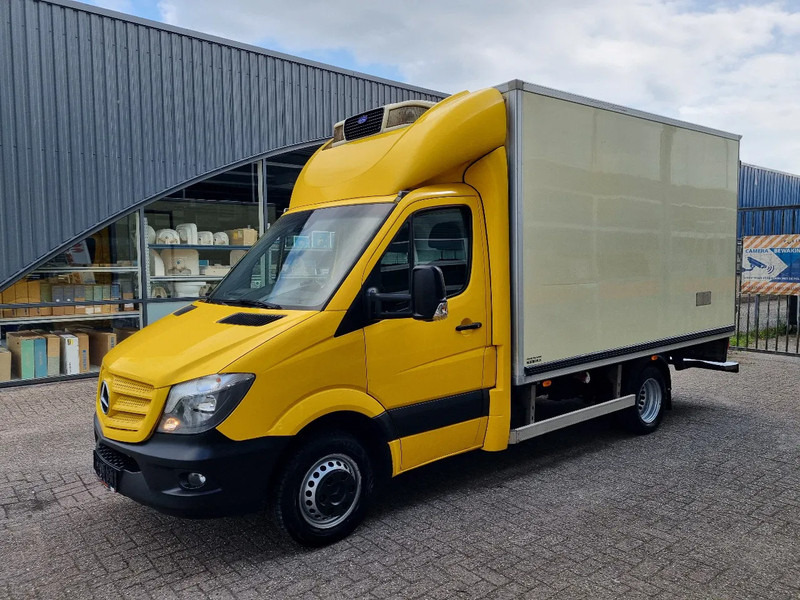Mercedes-Benz Sprinter 516 CDI koelkoffer Carrier Pulsor 400 MT ST 380V Euro 6 - Furgonas šaldytuvas: foto 4 Mercedes-Benz Sprinter 516 CDI koelkoffer Carrier Pulsor 400 MT ST 380V Euro 6 - Furgonas šaldytuvas: foto 4