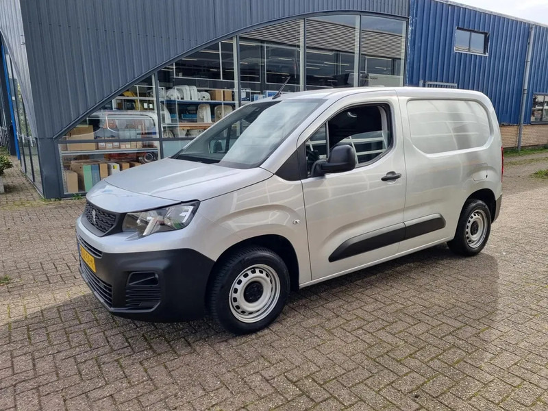 Peugeot Partner 1.5 HDI/ Koelwagen/ Airco/ Navi - Furgonas šaldytuvas: foto 4 Peugeot Partner 1.5 HDI/ Koelwagen/ Airco/ Navi - Furgonas šaldytuvas: foto 4