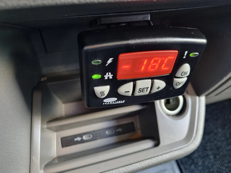 Furgonas šaldytuvas Volkswagen Crafter 50 2.0 TDI Kuhlkoffer/ Carrier Xarios 350/ -20+20: foto 6