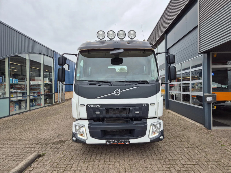 Volvo FL 250 E6 DoKa 7 Sitze/ Abschlepp/ Bergingswagen/ Hubbrille/ Winch - Evakuatorius: foto 5 Volvo FL 250 E6 DoKa 7 Sitze/ Abschlepp/ Bergingswagen/ Hubbrille/ Winch - Evakuatorius: foto 5