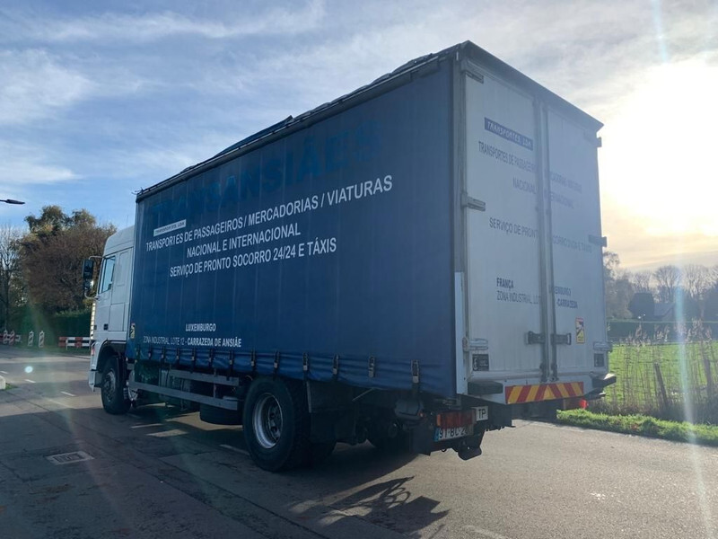 DAF XF 95.430 - Tentinis sunkvežimis: foto 2 DAF XF 95.430 - Tentinis sunkvežimis: foto 2