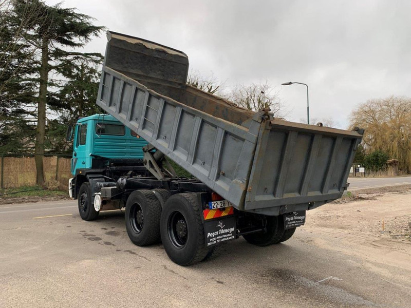 MAN 33.372 6X4 KIPPER MANUAL ZF GEARBOX - Savivartis sunkvežimis: foto 4 MAN 33.372 6X4 KIPPER MANUAL ZF GEARBOX - Savivartis sunkvežimis: foto 4