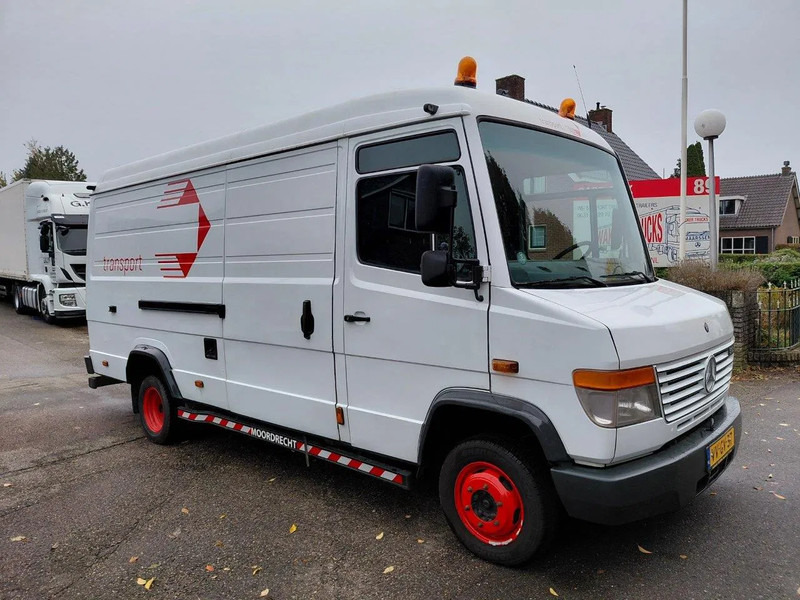 Mercedes-Benz 512 D - Mažas furgonas: foto 2 Mercedes-Benz 512 D - Mažas furgonas: foto 2