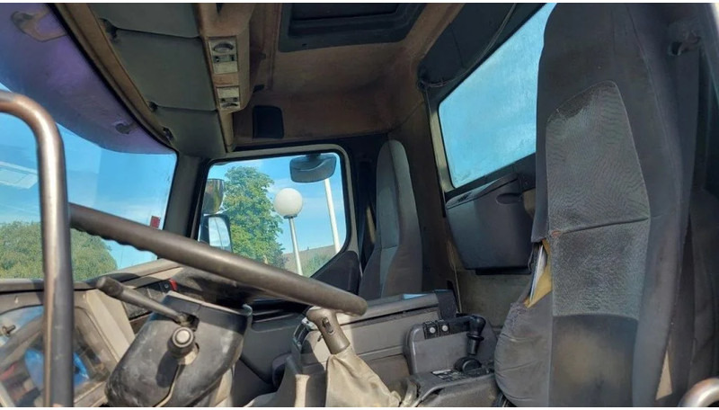 Betonvežis Renault Kerax 370 8x4 Mixer Steel: foto 8