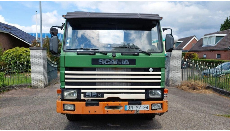 Scania P92 6x2 FULL STEEL MANUAL GEARBOX - Važiuoklės sunkvežimis: foto 5 Scania P92 6x2 FULL STEEL MANUAL GEARBOX - Važiuoklės sunkvežimis: foto 5