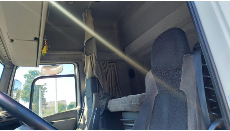 Vilkikas DAF CF 85.410 4x2 MANUAL 410 POWER: foto 7