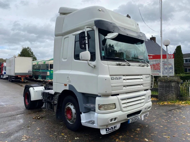 DAF CF 85.410 85CF 410 AUTOMATIC - Vilkikas: foto 4 DAF CF 85.410 85CF 410 AUTOMATIC - Vilkikas: foto 4
