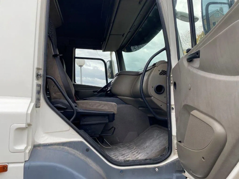 DAF CF 85.410 85CF 410 AUTOMATIC - Vilkikas: foto 5 DAF CF 85.410 85CF 410 AUTOMATIC - Vilkikas: foto 5