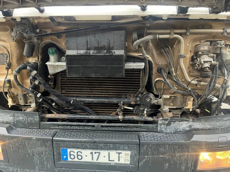 MAN 19.403 F2000 MANUAL ZF BIG AXLE KIPPER HYDRAULIC PTO - Vilkikas: foto 3 MAN 19.403 F2000 MANUAL ZF BIG AXLE KIPPER HYDRAULIC PTO - Vilkikas: foto 3
