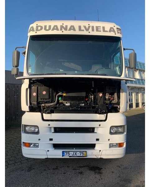 MAN TGA 18.480 6 HEAD ENGINE AUTOMATIC RETARDER - Vilkikas: foto 5 MAN TGA 18.480 6 HEAD ENGINE AUTOMATIC RETARDER - Vilkikas: foto 5