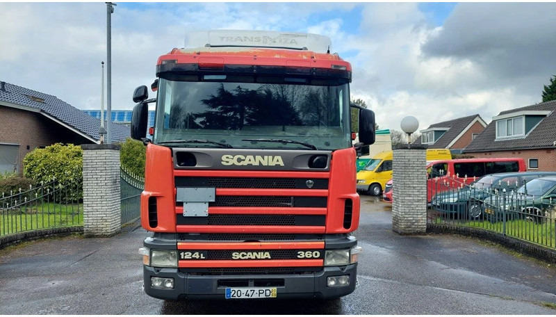 Scania R124-360 360 MANUAL GEARBOX RETARDER HYDRAULIC PTO - Vilkikas: foto 2 Scania R124-360 360 MANUAL GEARBOX RETARDER HYDRAULIC PTO - Vilkikas: foto 2