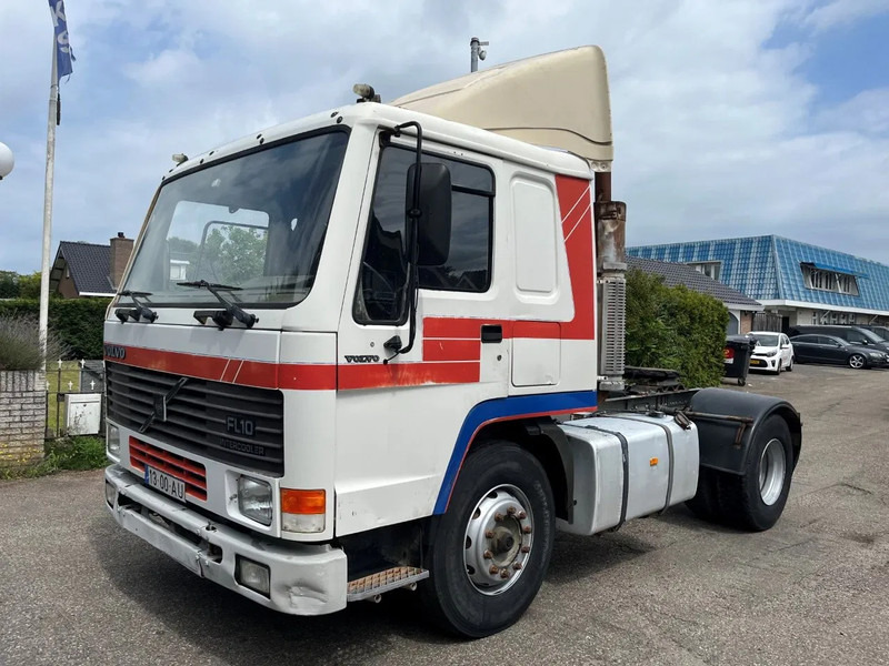Volvo FL 10.320 4X2 TRUCKHEAD FULL STEEL SUSPENSION - Vilkikas: foto 1 Volvo FL 10.320 4X2 TRUCKHEAD FULL STEEL SUSPENSION - Vilkikas: foto 1