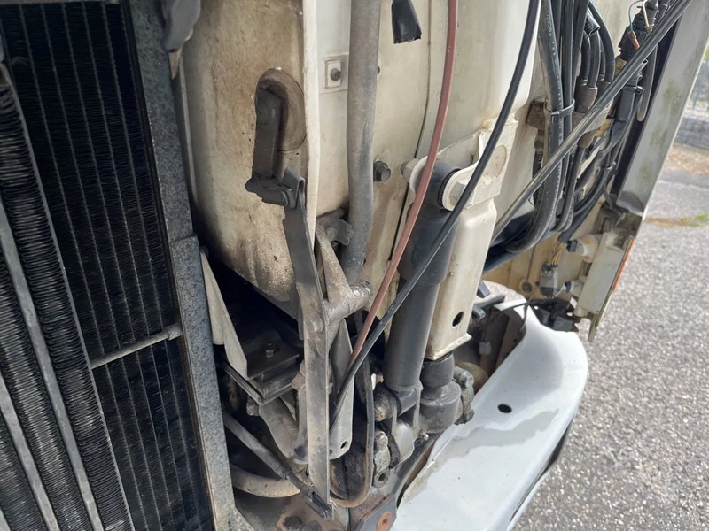 Volvo FL 10.320 4X2 TRUCKHEAD FULL STEEL SUSPENSION - Vilkikas: foto 4 Volvo FL 10.320 4X2 TRUCKHEAD FULL STEEL SUSPENSION - Vilkikas: foto 4