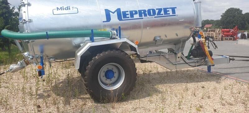 MEPROZET Güllefässer/ Slurry tank/ Beczkowóz 8000 l - Srutovežis: foto 1 MEPROZET Güllefässer/ Slurry tank/ Beczkowóz 8000 l - Srutovežis: foto 1