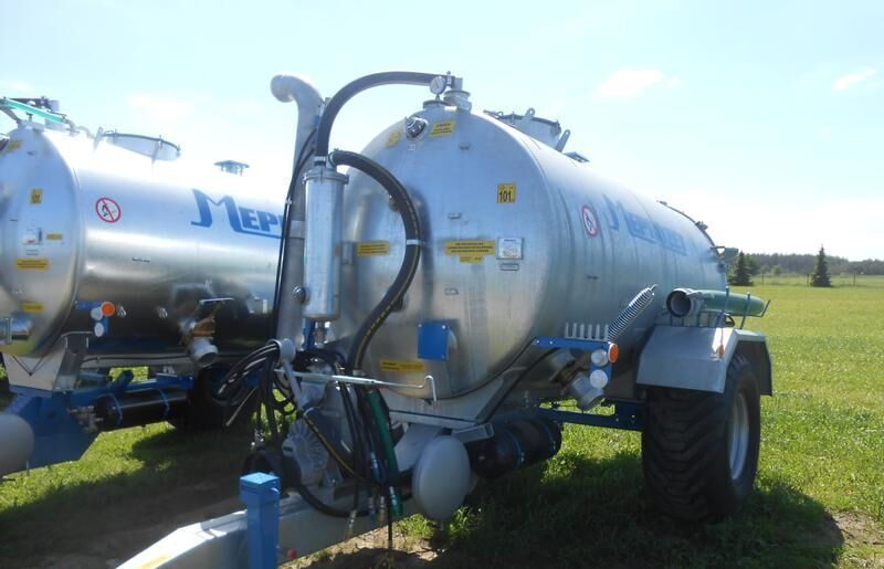 MEPROZET Güllefässer/ Slurry tank/ Beczkowóz T-528/5 (PN60/3) - Srutovežis: foto 1 MEPROZET Güllefässer/ Slurry tank/ Beczkowóz T-528/5 (PN60/3) - Srutovežis: foto 1