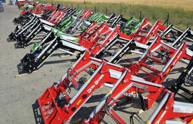 Metal-Technik Frontlader für John Deere/ Front loader/ Ładowacz TUR - Traktorius - frontalinis krautuvas - Traktorius: foto 2 Metal-Technik Frontlader für John Deere/ Front loader/ Ładowacz TUR - Traktorius - frontalinis krautuvas - Traktorius: foto 2