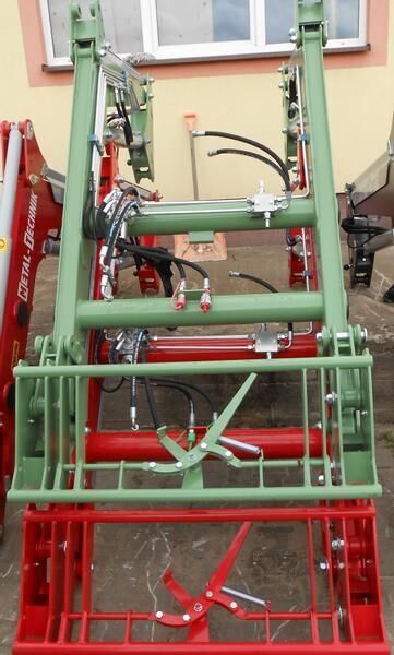 Metal-Technik Frontlader für Massey Ferguson/ Front loader/ Ładowacz TUR - Traktorius - frontalinis krautuvas - Traktorius: foto 1 Metal-Technik Frontlader für Massey Ferguson/ Front loader/ Ładowacz TUR - Traktorius - frontalinis krautuvas - Traktorius: foto 1