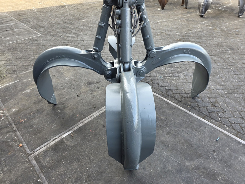 Liebherr gm 70 800l scrap grab liebherr lh mehrschalengreifer - Greiferis: foto 4 Liebherr gm 70 800l scrap grab liebherr lh mehrschalengreifer - Greiferis: foto 4