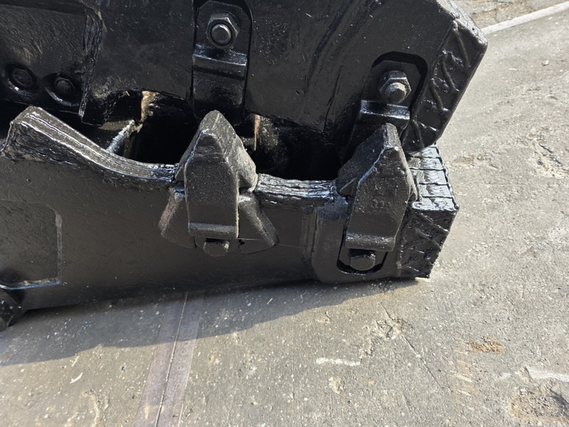 Verachtert vt30 mp15 b jaw crusher jaw verachtert vt caterpillar mp15 - Hidraulinės žirklės: foto 4 Verachtert vt30 mp15 b jaw crusher jaw verachtert vt caterpillar mp15 - Hidraulinės žirklės: foto 4