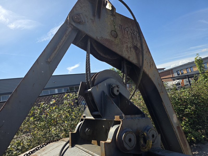 Bleijenberg 5000 liter overslaggrijper 2 draadsknijper grijper jb grijper clamhsell - Greiferis - Statybinė technika: foto 4 Bleijenberg 5000 liter overslaggrijper 2 draadsknijper grijper jb grijper clamhsell - Greiferis - Statybinė technika: foto 4