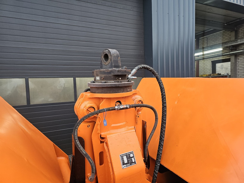 Jb clamshell 9500 liter sennebogen sennebogen liebherr lh fuchs mhl - Greiferini kausa - Statybinė technika: foto 4 Jb clamshell 9500 liter sennebogen sennebogen liebherr lh fuchs mhl - Greiferini kausa - Statybinė technika: foto 4