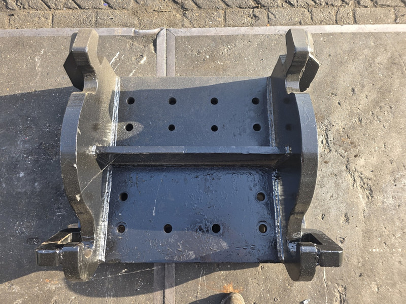 Kopplaat cw 45 adaptor plate verachtert cw 45 breedt - Greita jungtis - Statybinė technika: foto 5 Kopplaat cw 45 adaptor plate verachtert cw 45 breedt - Greita jungtis - Statybinė technika: foto 5