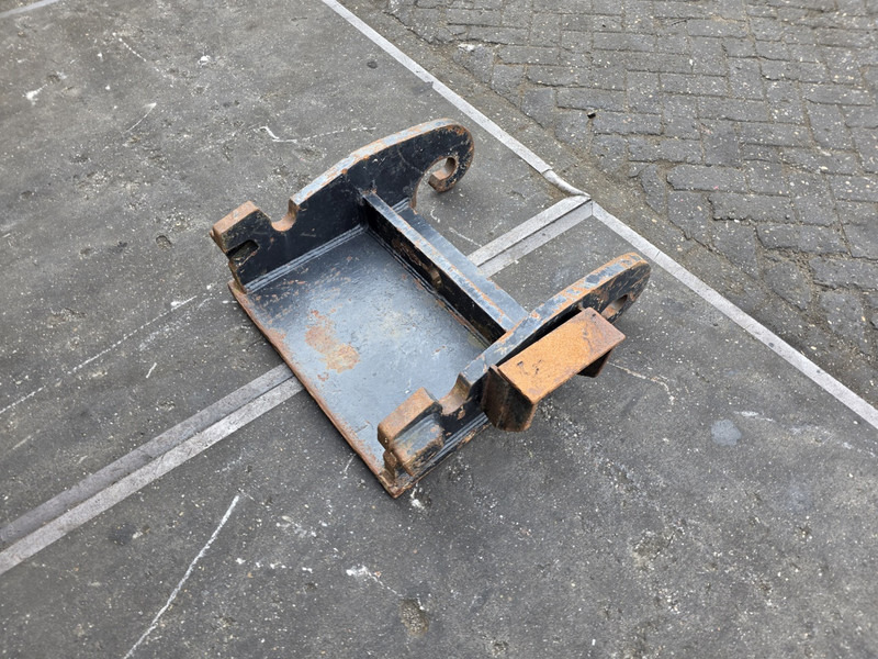 Kopplaat cw30 cw 40 adaptorplate cw30 cw40 - Greita jungtis - Statybinė technika: foto 3 Kopplaat cw30 cw 40 adaptorplate cw30 cw40 - Greita jungtis - Statybinė technika: foto 3