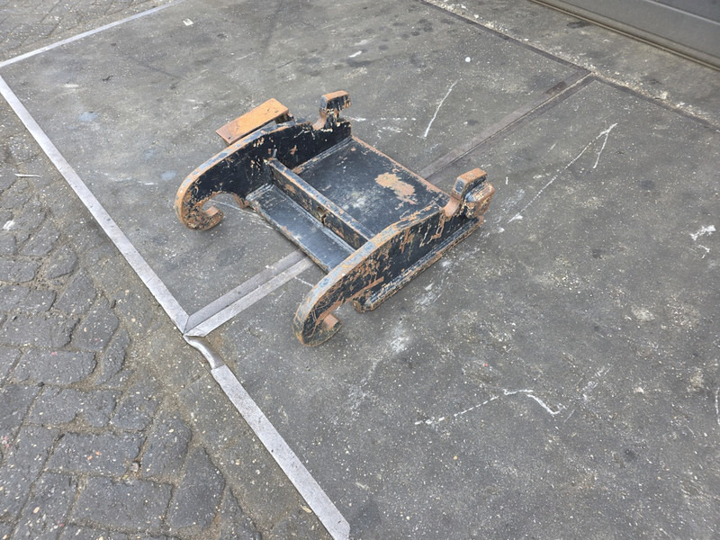 Kopplaat cw30 cw 40 adaptorplate cw30 cw40 - Greita jungtis - Statybinė technika: foto 1 Kopplaat cw30 cw 40 adaptorplate cw30 cw40 - Greita jungtis - Statybinė technika: foto 1