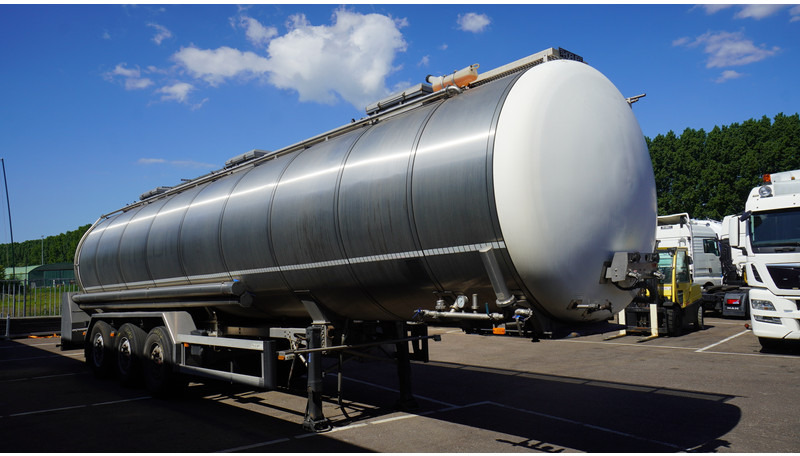 Burg 3 AXLE FOOD TRAILER 38.200LTR - Puspriekabė cisterna: foto 3 Burg 3 AXLE FOOD TRAILER 38.200LTR - Puspriekabė cisterna: foto 3