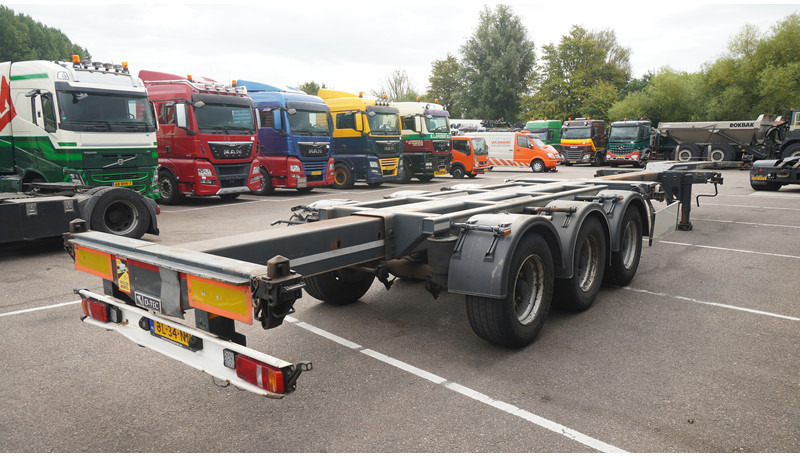 D-Tec 3 AXLE MULTI CONTAINER TRANSPORT TRAILER EXTENDABLE 45 FT - Konteineris-vežimus/ Sukeisti kūną puspriekabė: foto 5 D-Tec 3 AXLE MULTI CONTAINER TRANSPORT TRAILER EXTENDABLE 45 FT - Konteineris-vežimus/ Sukeisti kūną puspriekabė: foto 5
