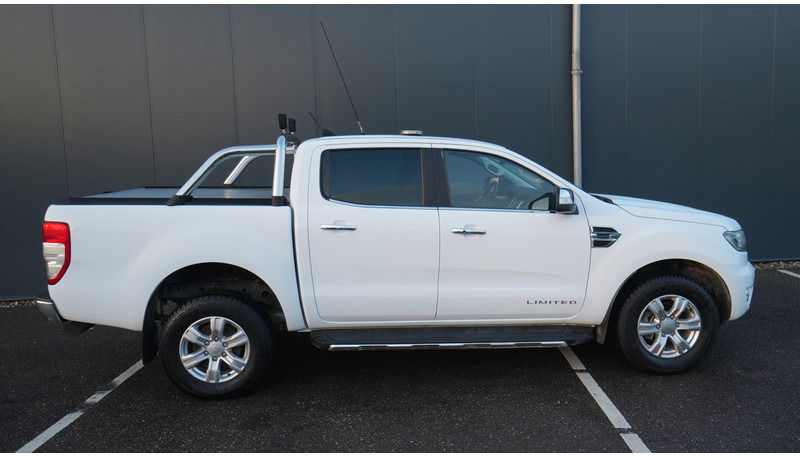 Ford Ranger LIMITED 2.0TDCi 4X4 9.000KM - Pikapas: foto 2 Ford Ranger LIMITED 2.0TDCi 4X4 9.000KM - Pikapas: foto 2