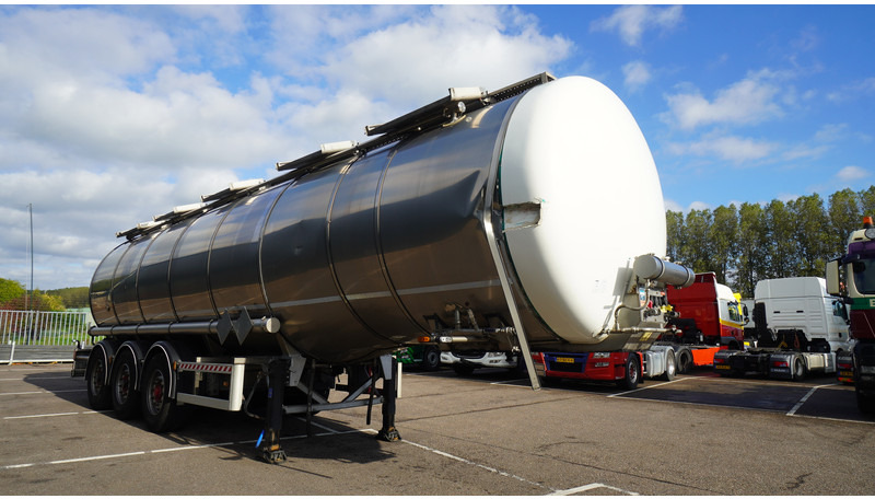 Indox 3 AXLE ADR CHEMICAL AD-BLUE TANK TRAILER 35.115LTR - Puspriekabė cisterna: foto 3 Indox 3 AXLE ADR CHEMICAL AD-BLUE TANK TRAILER 35.115LTR - Puspriekabė cisterna: foto 3